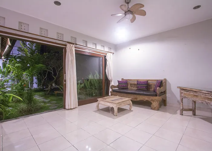 ゲストハウス Umah Diuma Mas (Bali)